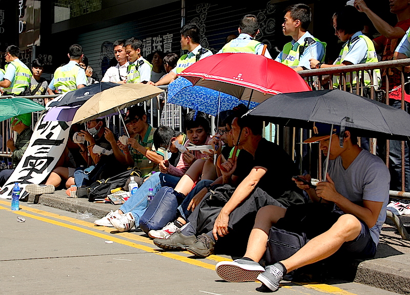Protesters retake Mong Kok, Hong Kong
