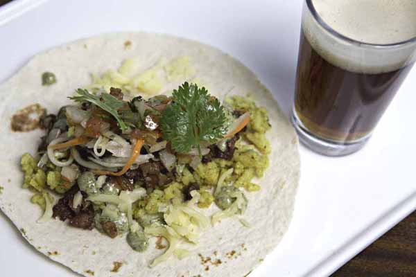 taco with beer