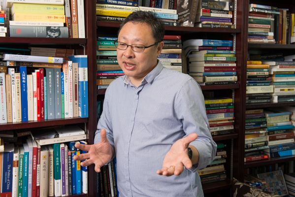 HKU law professor Benny Tai is among Hong Kong academics targeted over their remarks on the city’s independence. 