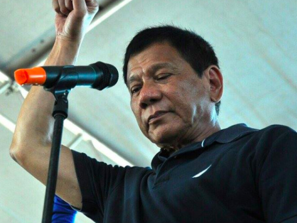 Students and alumni of the University of the Philippines say President Rodrigo Duterte is ‘not worthy’ of an honorary degree. File photo