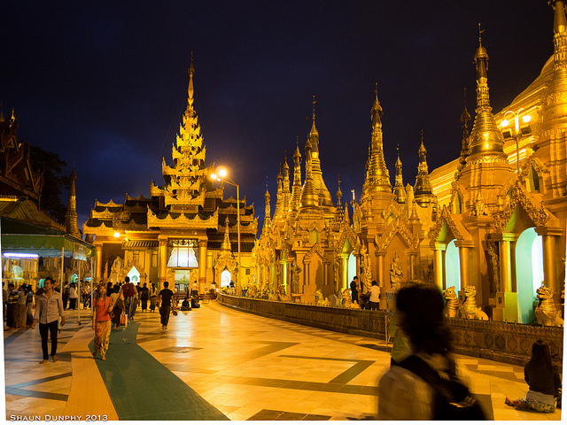 Shwedagon Pagoda at night. Photo: Flickr / ReflectedSeredipity