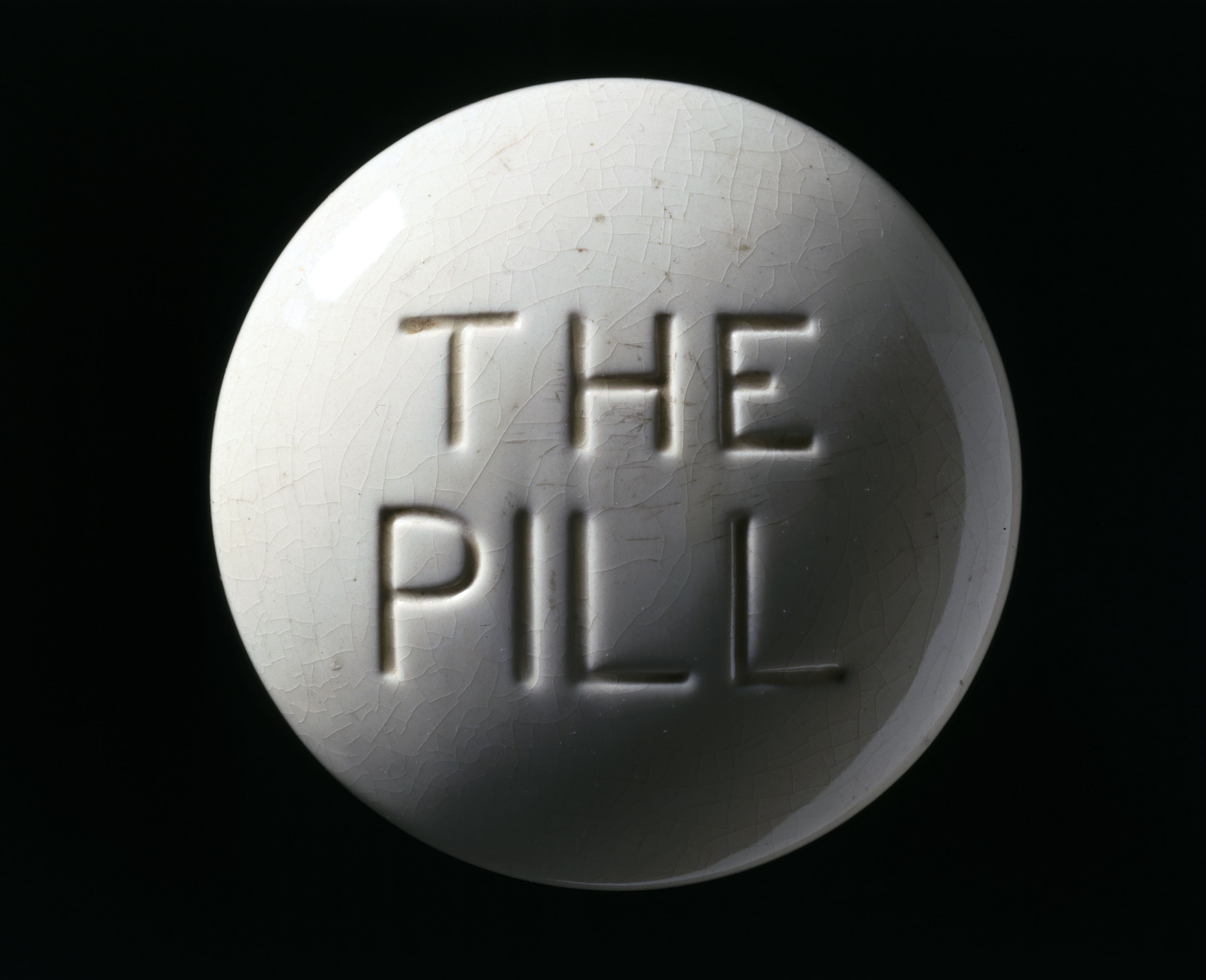 Model of a contraceptive pill. Source: Wikimedia Commons / Wellcome Images