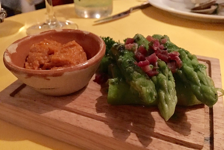 Asparagus dish at Ole, Hong Kong