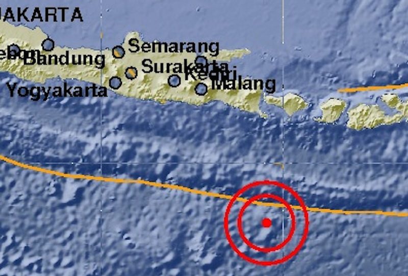 A map showing the epicenter of a 5.4 earthquake recorded off the south coast of Bali on March 17, 2017. Photo: BMKG