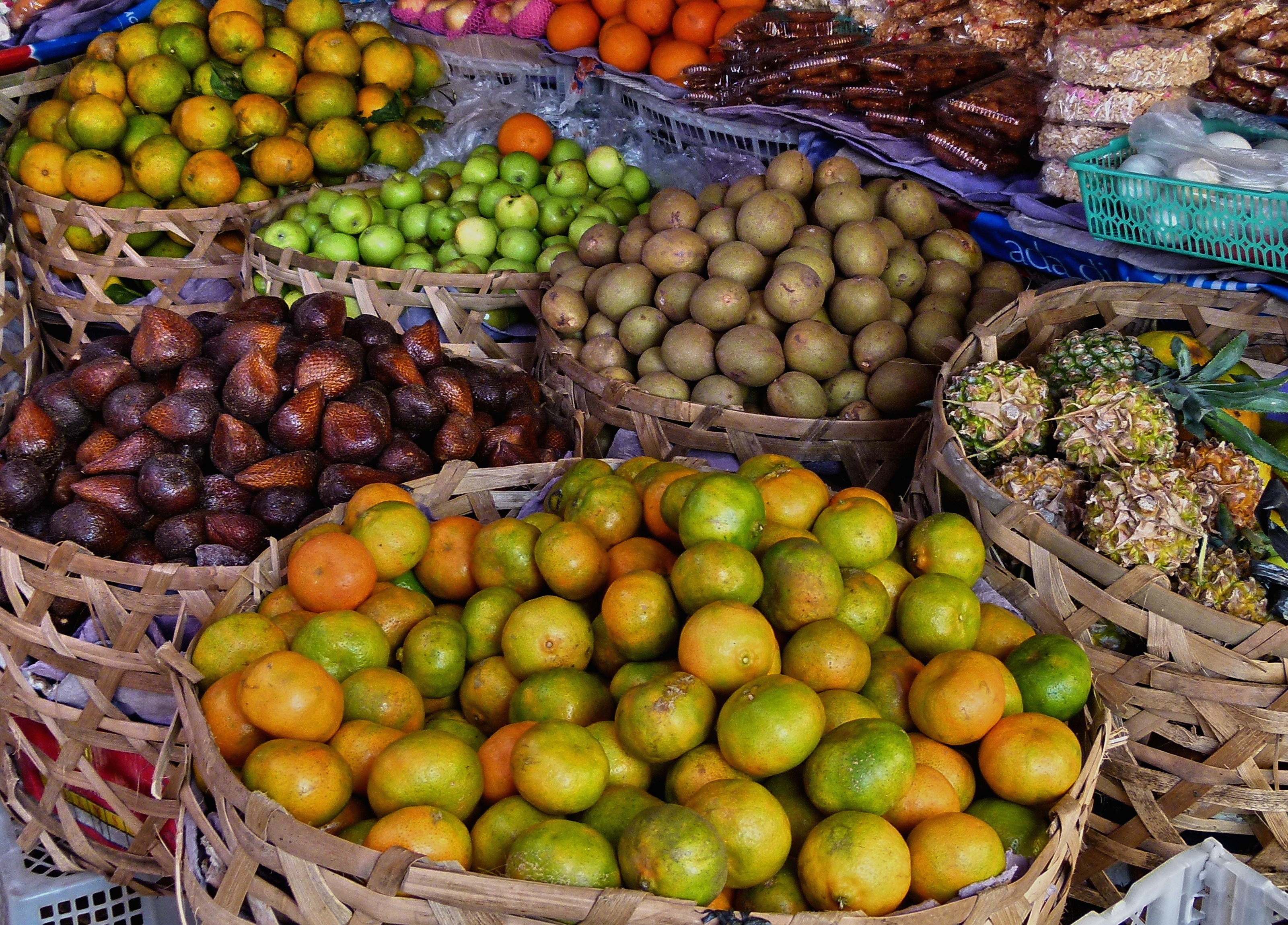 Fruit on fruit on fruit. Photo: Wikimedia Commons