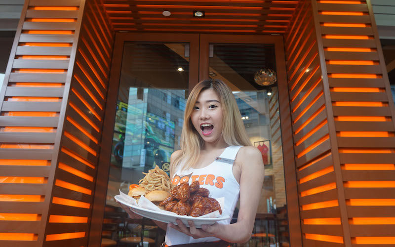 Photo: Hooters Asia