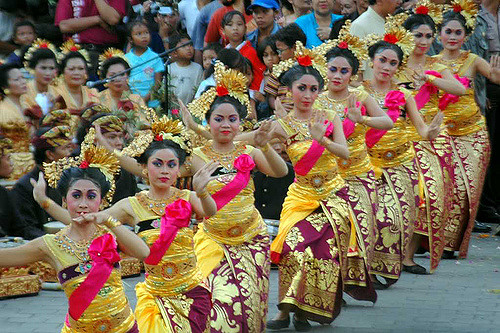 Balinese dancers. Photo: Flickr