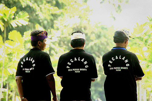 Pecalang doing their thing. Photo: Flickr