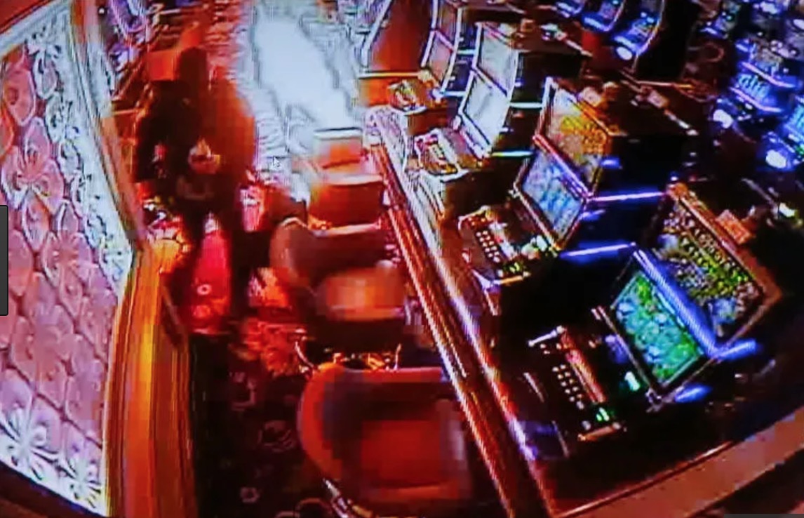 Jessie Carlos, 43, attacked Resorts World Manila on June 2 and set the hotel-casino’s gaming floors on fire. PHOTO: Screengrab from released CCTV footage