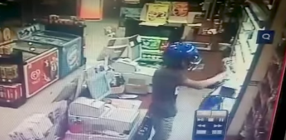 [VIDEO] 7-11 robbery suspects nabbed after security footage goes viral ...