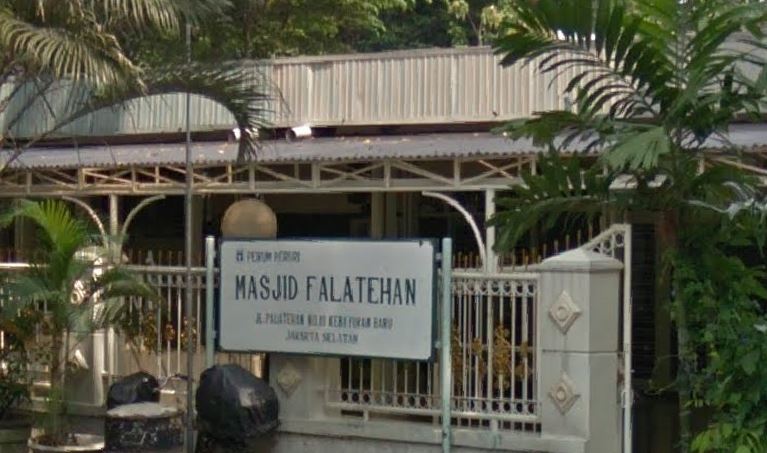 The suspected militant stabbed two police officers inside of Masjid Falatehan in  Kebayoran Baru, South Jakarta. Photo: Google Maps