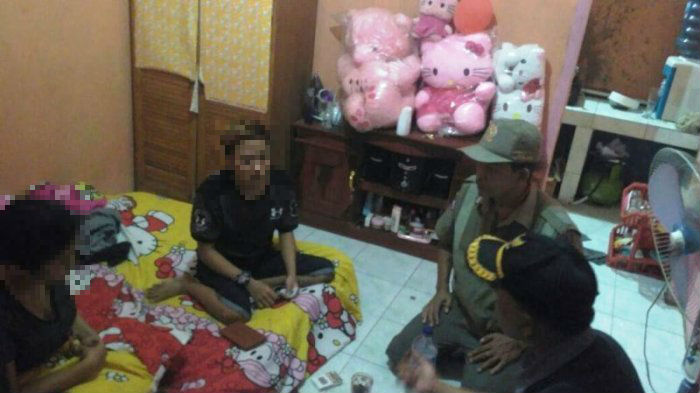 Local police in Bogor raided a rented home on Saturday night due to reports that the 12 women living there were lesbians. Authorities say the women left the village after the raid. Photo:  Satpol PP Cigombong