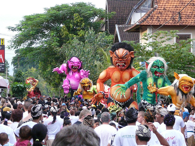 Things have to get loud with the Ogoh-Ogoh parades before they can go totally quiet in Bali for Nyepi. Photo: Flickr