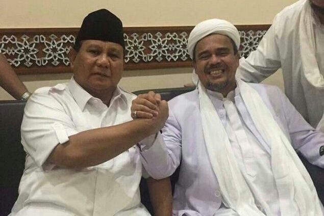 Gerindra chairman Prabowo Subianto with Islamic Defenders Front founder Rizieq Shihab. Photo: FPI / Instagram