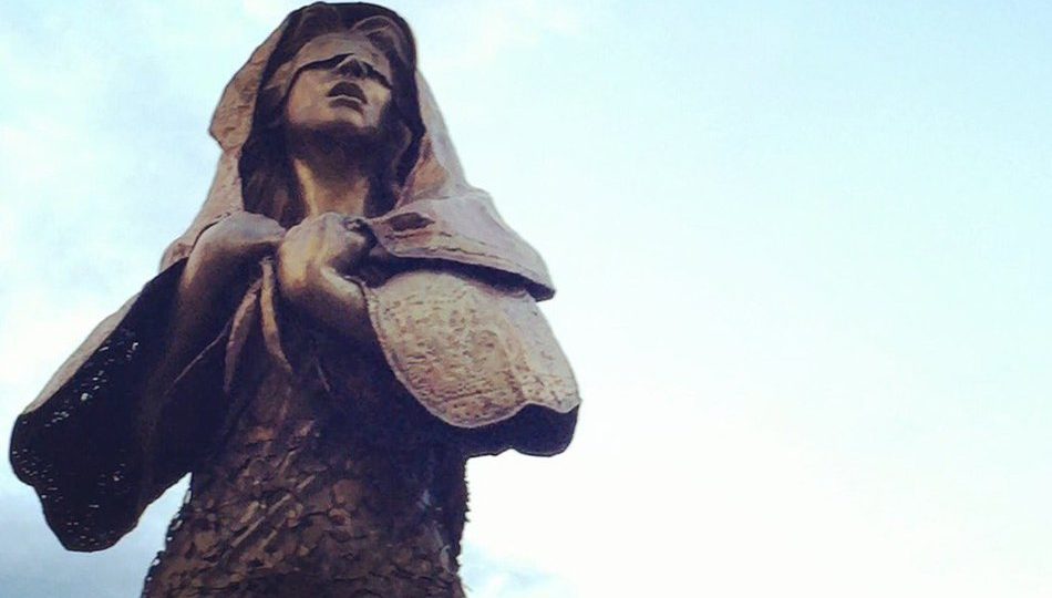 The comfort woman statue along Roxas Boulevard in Manila. PHOTO: ABS-CBN News
