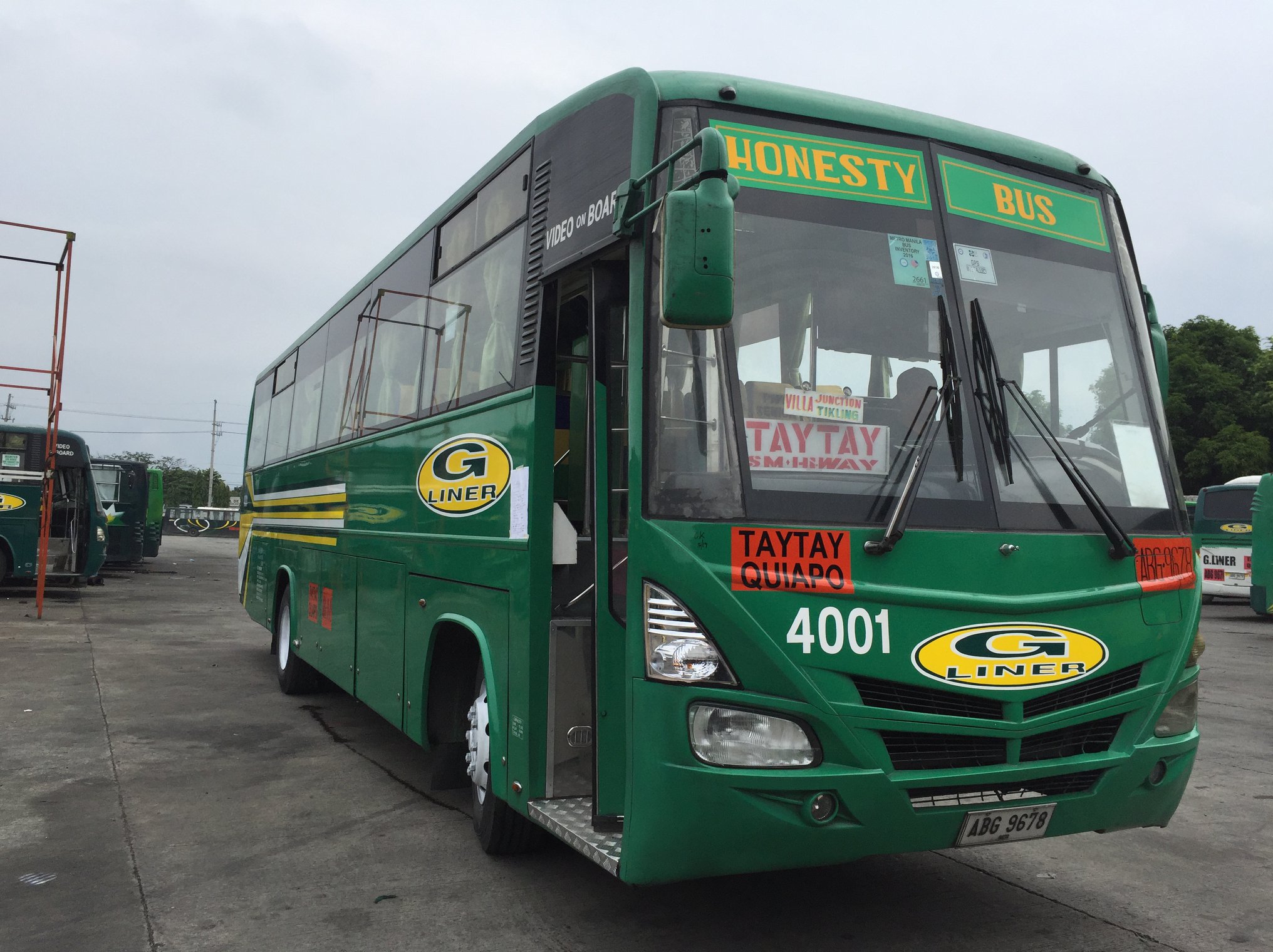 G-Liner’s Honesty Bus. Photo via their Facebook account.