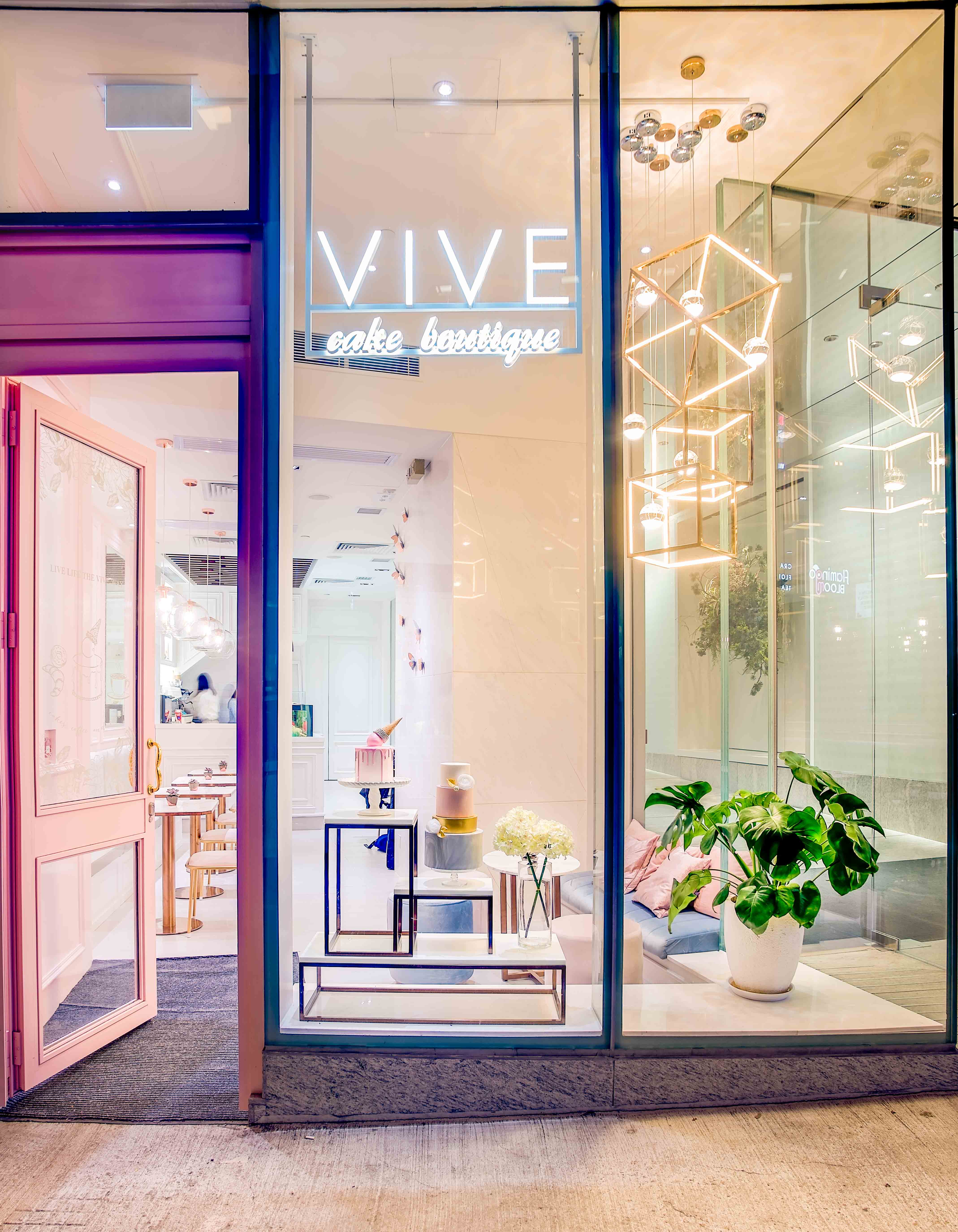 Photo: Vive Cake Boutique, Central location.