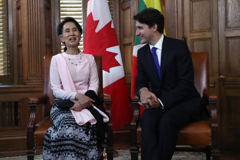 Myanmar State Counsellor Aung San Suu Kyi meets with Canadian Prime Minister Justin Trudeau in Ottawa, Ontario, on June 7, 2017.  / AFP PHOTO / Lars Hagberg