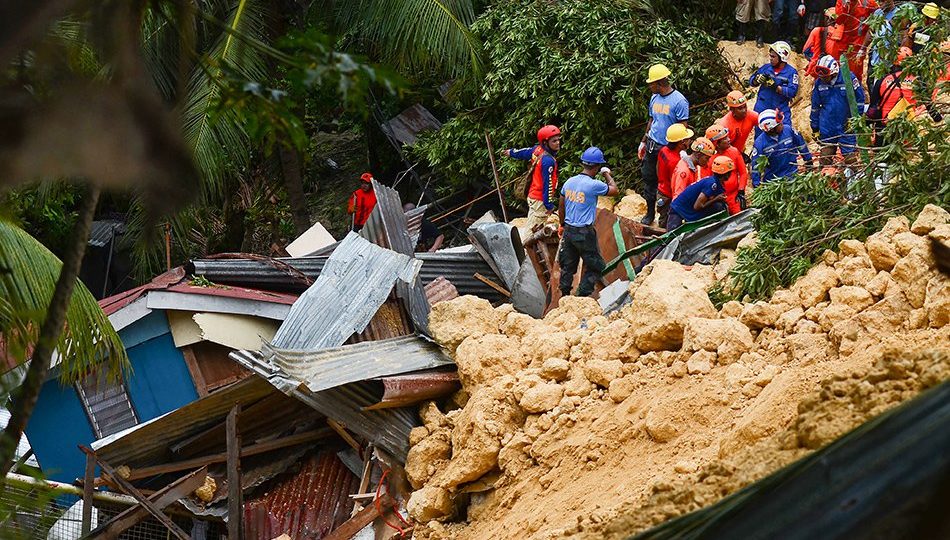 Rescue operations ongoing after a landslide in Naga, Cebu on September 20, 2018. PHOTO: ABS-CBN News