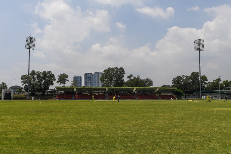 The general view shows Malaysia’s cricket stadium, Kinrara Oval in Kuala Lumpur on October 22, 2018. – Malaysia’s top cricket stadium, which has hosted some of the  game’s greats, may have to be abandoned after a property developer decided to turf out the sport’s local governing  body, an official said on October 22. (Photo by Mohd RASFAN / AFP)