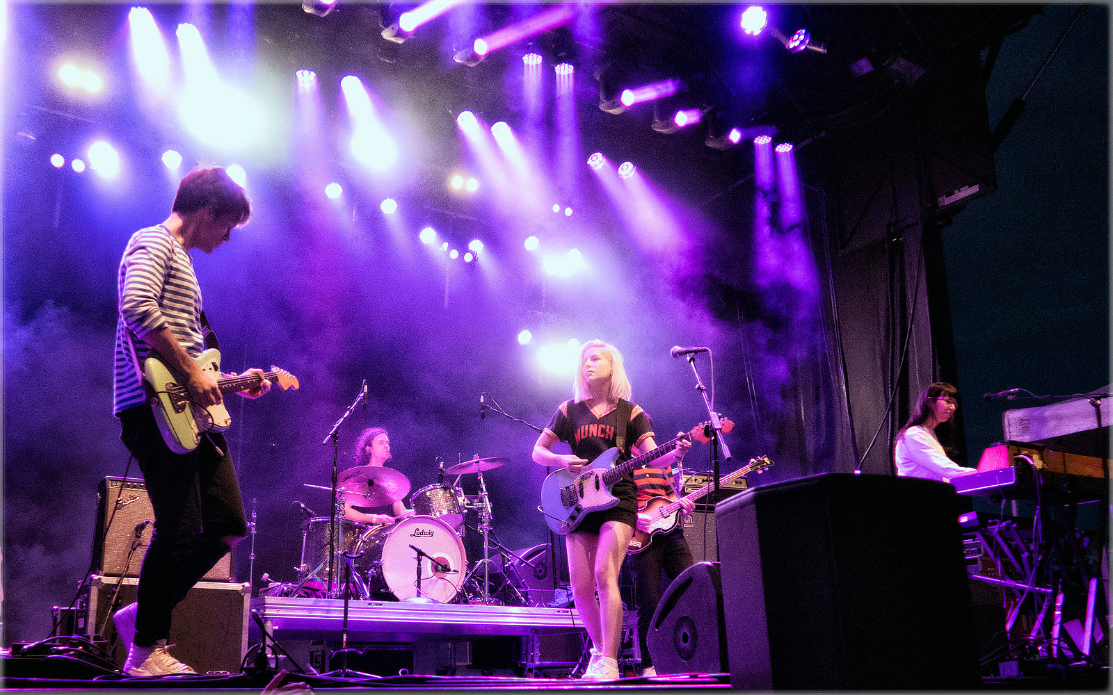 Alvvays play Sasquatch music festival in Washington, US, 2015. Pic via wikicommons (David Lee)