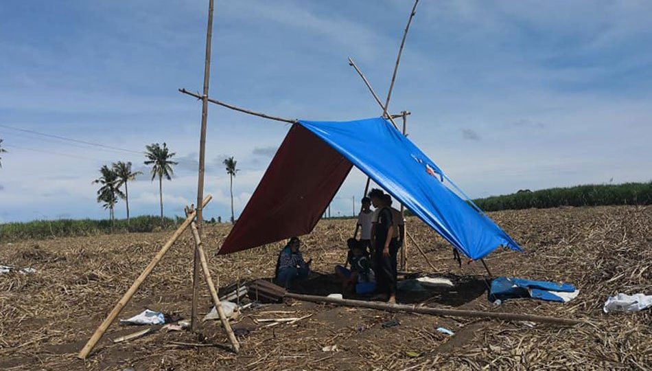 The spot were the hacienda workers were attacked by gunmen. (Photo: ABS-CBN News) 
