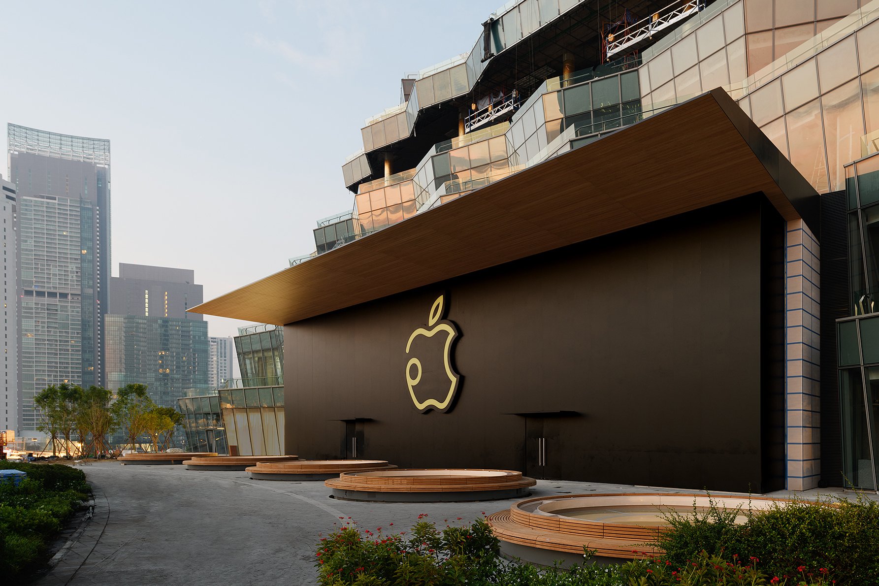 First Apple Store in Thailand unveiled, gets Thai-inspired logo