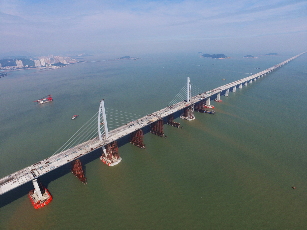 Hong Kong-Zhuhai-Macau bridge during construction.