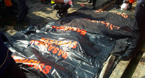 Body bags retrieved by Indonesia’s National Search and Rescue Agency from the Lion Air JT-610 crash site on Oct. 29, 2018. Photo: Twitter / @SAR_NASIONAL