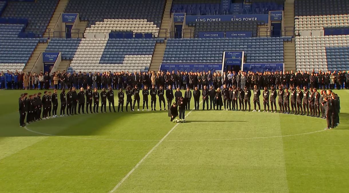 A Minute’s Silence & Tributes Paid At King Power Stadium on Monday -- Screenshot: Facebook/  Leicester City FC Thailand