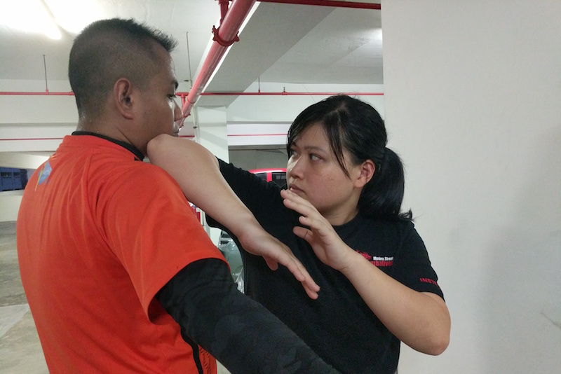 What an elbow strike looks like. Photo: Qiu Yunquan/Kapap Academy