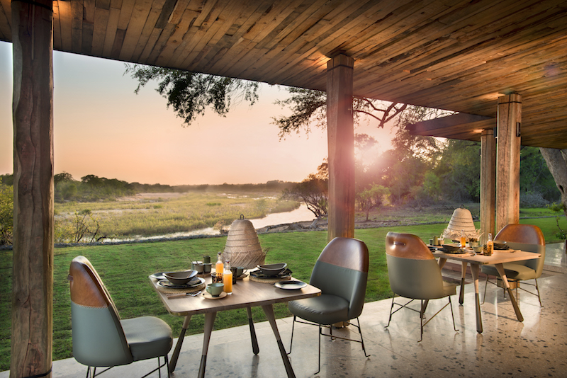 Dining with a view. Photo: Tengile River Lodge