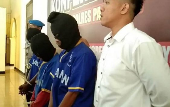 The three suspects involved in the alleged poisoning and burning of two men that were found in Pasuruan early Sunday morning. Photo: Polres Pasuruan 