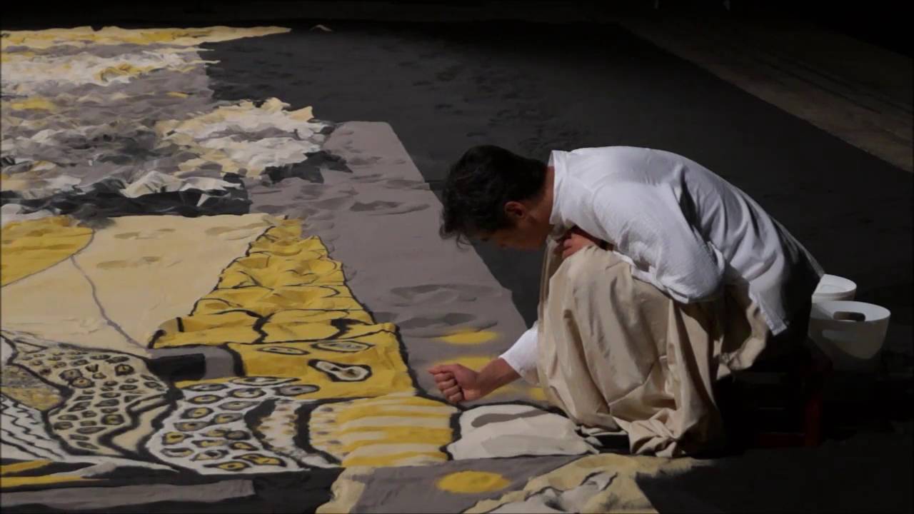 Guernica in Sand, a performance art piece by artist Lee Mingwei, will be performed at Museum MACAN this Saturday. 