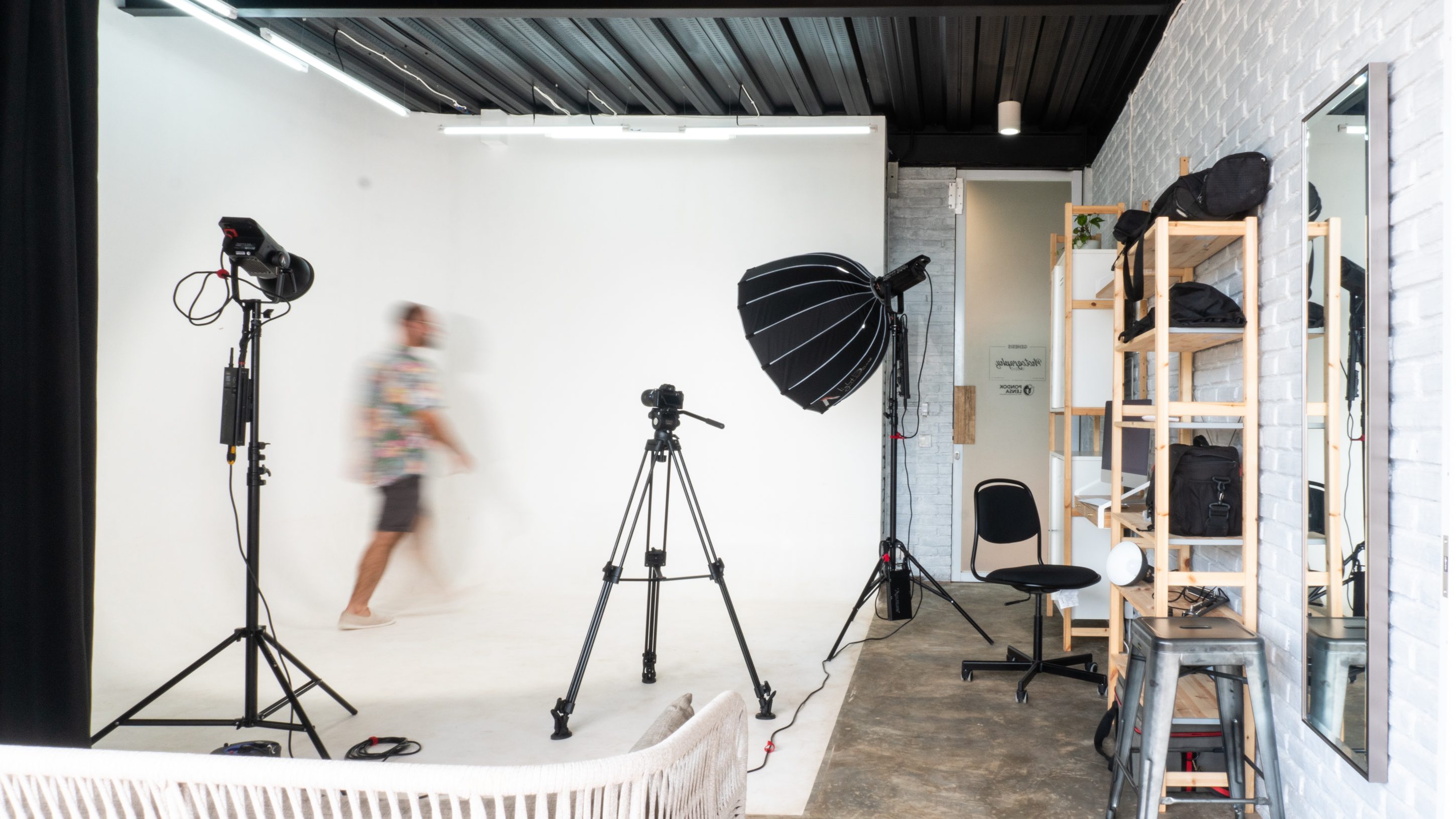 Pondok Lensa photography equipment is included in the hourly rental of Genesis photography studio. Photo: GCC
