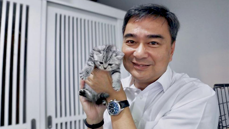 One-time PM, all-the-time cat man. Photo: Sarodj Samart Sirinupong / Facebook