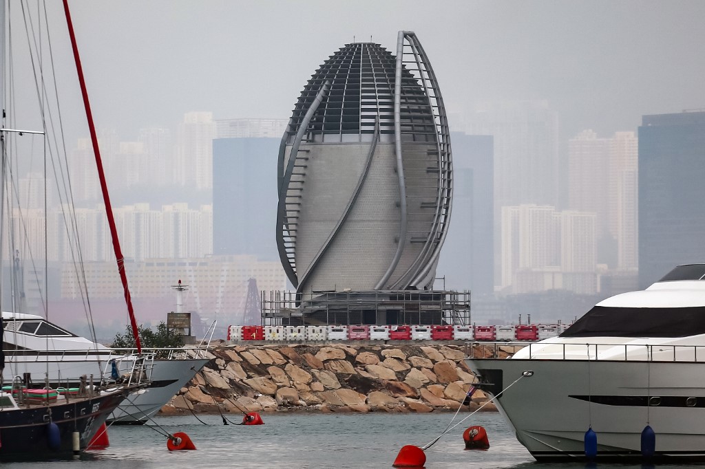 The ventilation shaft for the air purification system of the Central-Wan Chai Bypass tunnel. Photo via AFP.