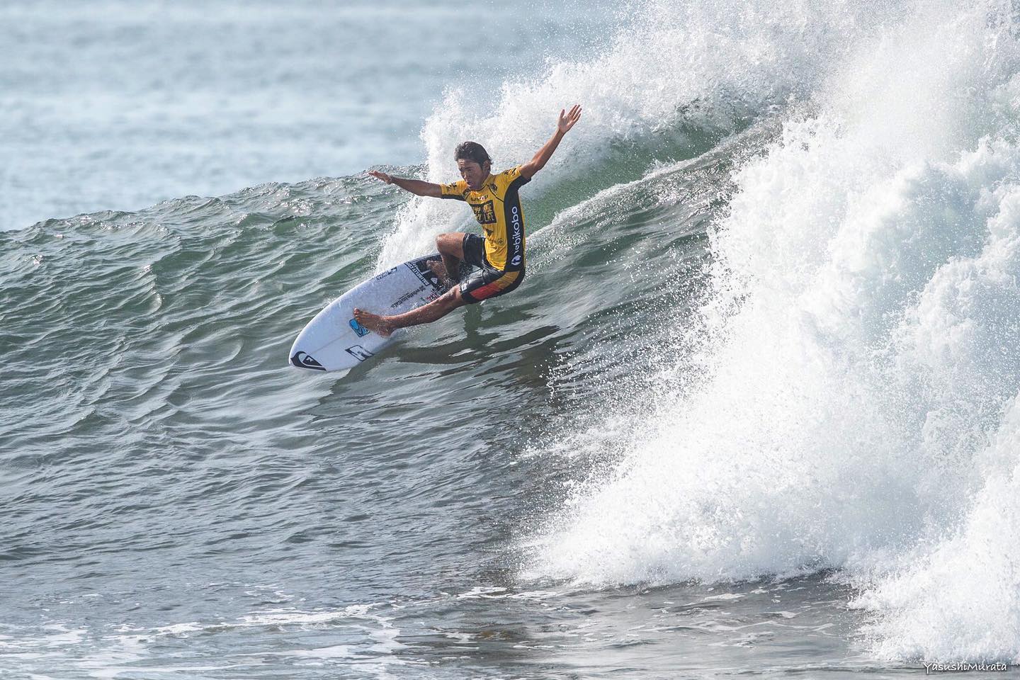 Balinese surfer Rio Waida edged out 2018 world champ Medina and Deivid Silva on May 13. Photo: Rio Waida / Facebook 
