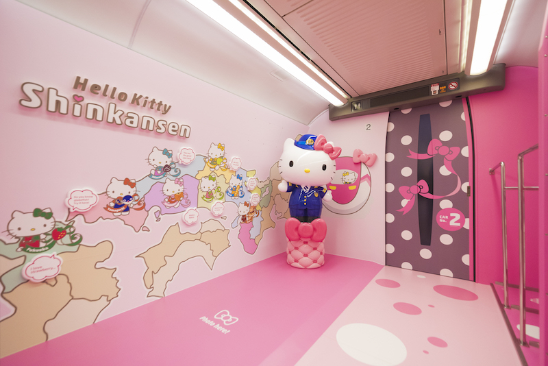 Hello Kitty Shinkansen photo wall. Photo: Resorts World Sentosa