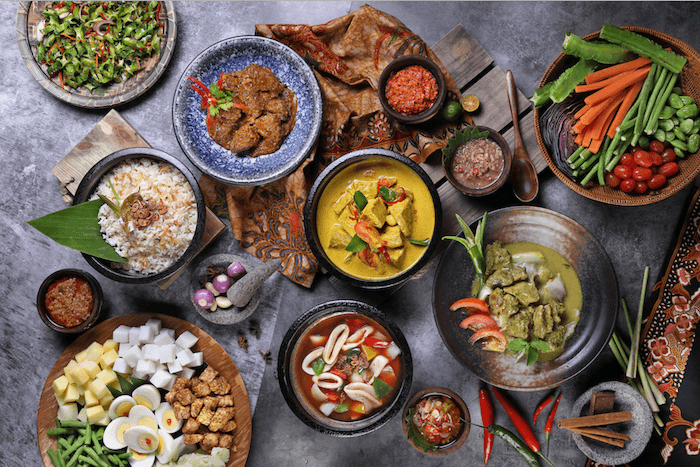6 Halal buffet spreads to get your feast on for Ramadan 2019 | Coconuts