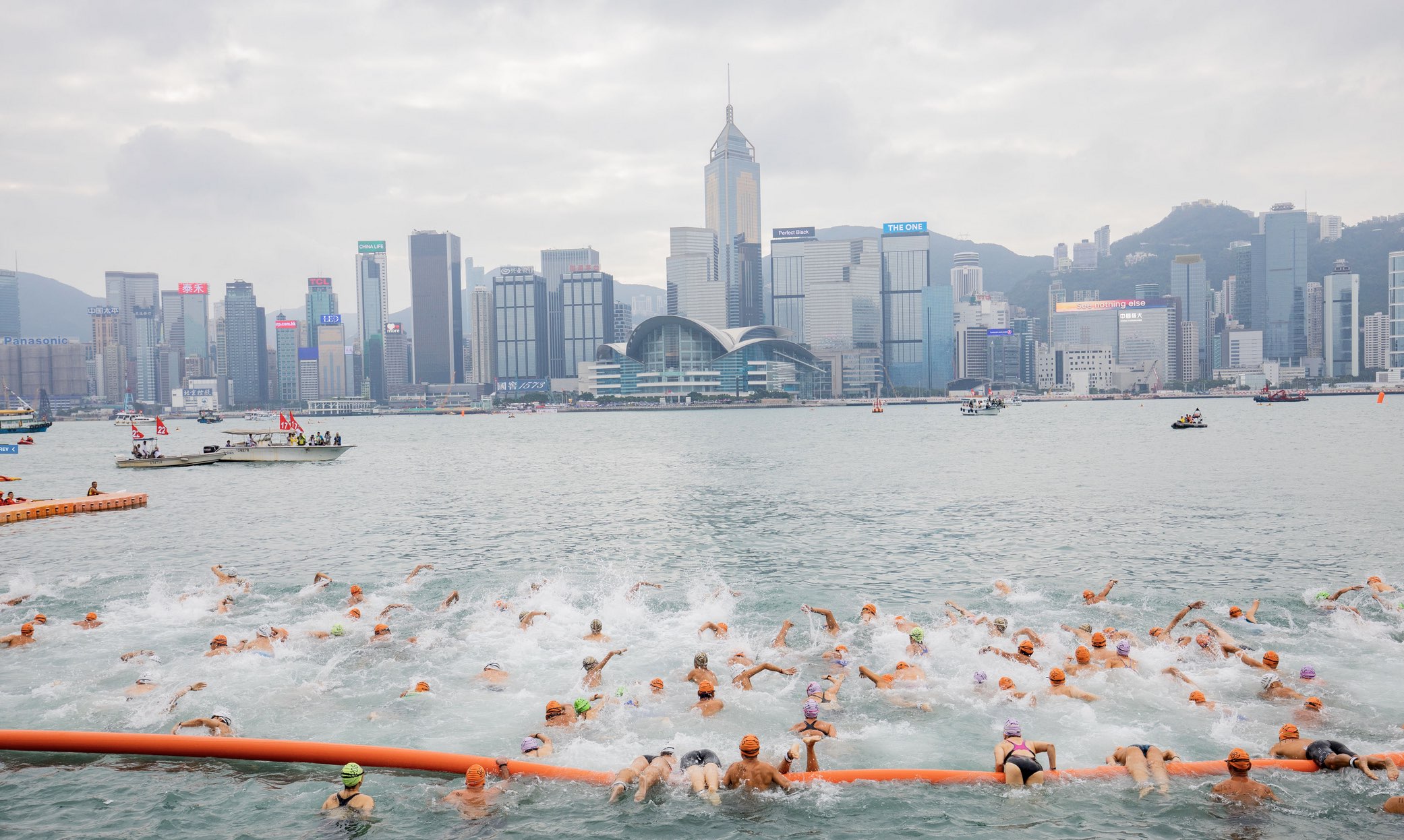 Participants take part in the 2018 New World Harbour Race in Hong Kong. Photo via New World Harbour Race.