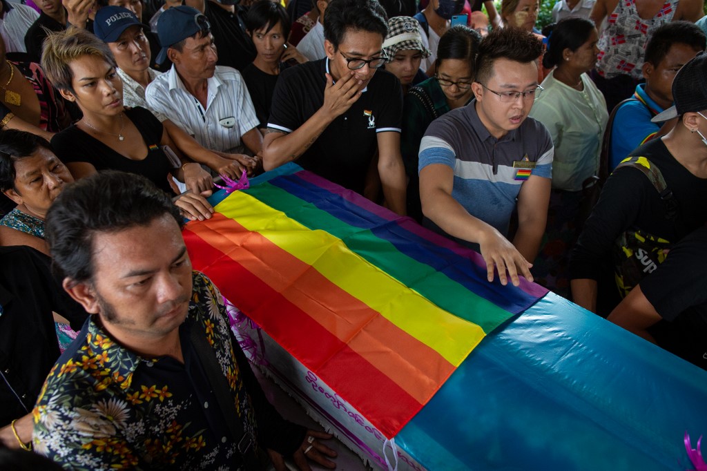 People attend the funeral of Kyaw Zin Win, a gay man who took his own life after facing alleged homophobic bullying, in Yangon on June 26, 2019. Photo by Sai Aung Main / AFP