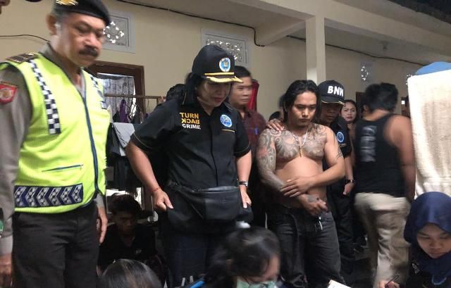A total of 30 people were selected to have their urine screened and 8 tested positive for illegal narcotics  during BNN’s raids on June 16. Photo: Istimewa
