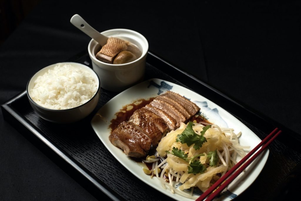 Peony Garden's premium braised meat set meal. Photo via Jinn Communications.
