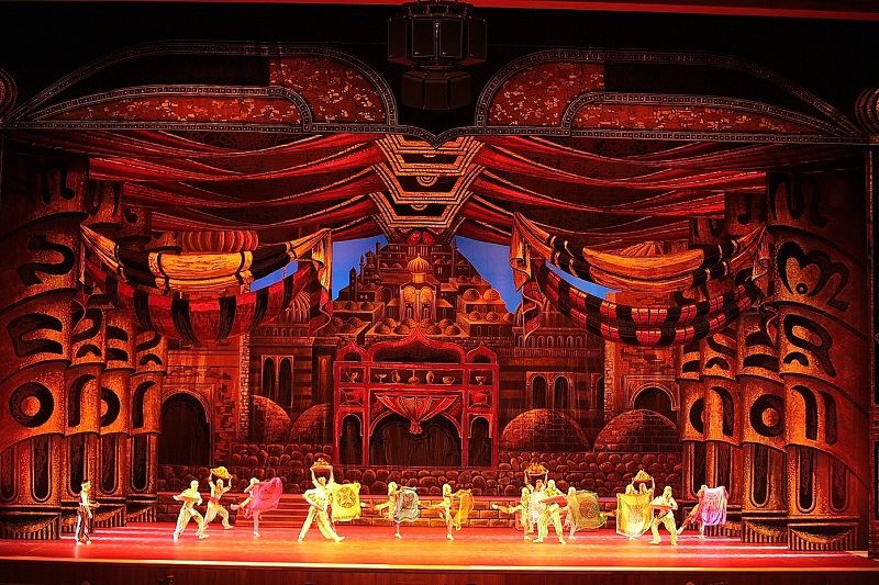 One Thousand and One Nights. Image courtesy of Bangkok’s International Festival of Dance and Music