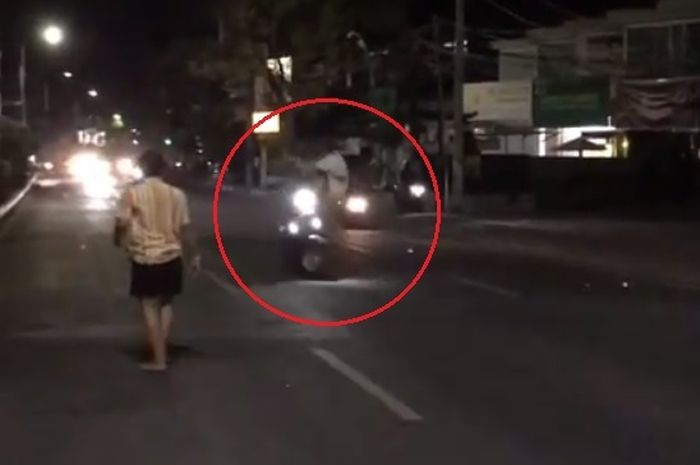 Nicholas Carr was filmed fly-kicking a scooter driver on Sunset Road in Bali in August. Photo: Instagram
