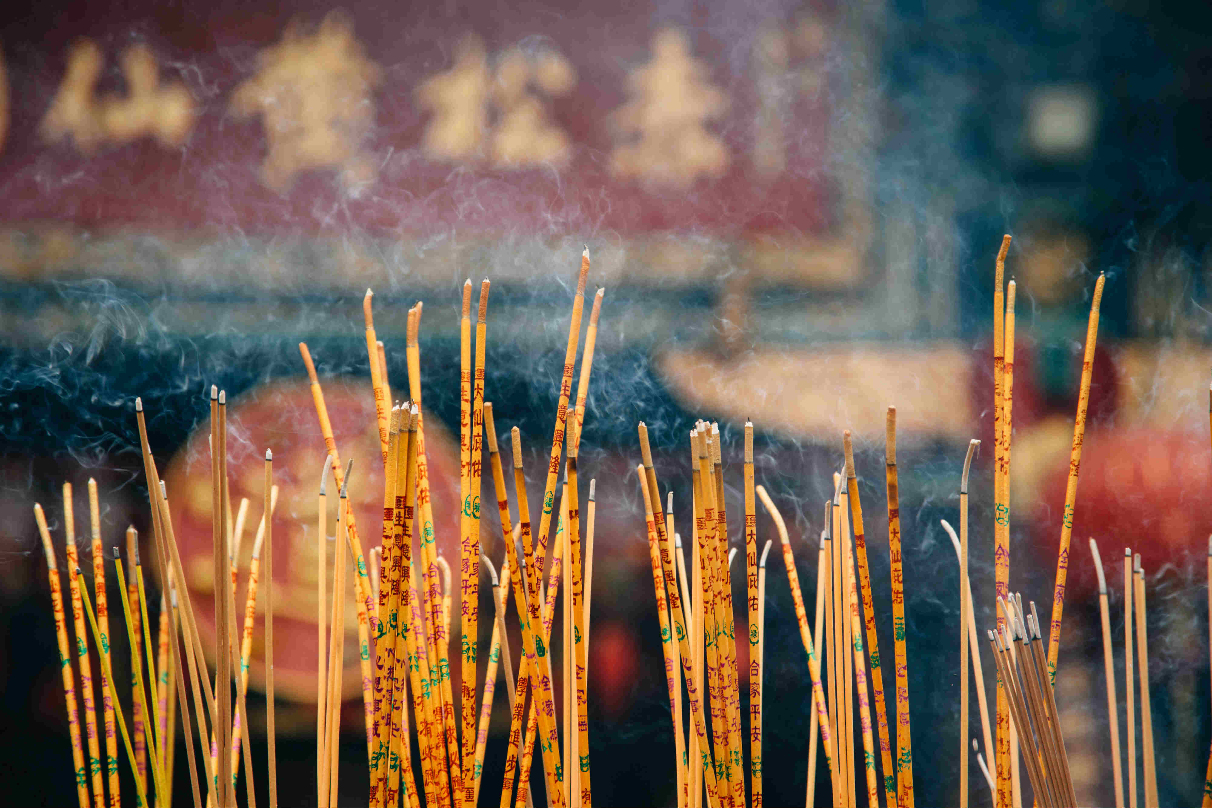 Burning incense. (Photo: Chloe Evans/Unsplash)
