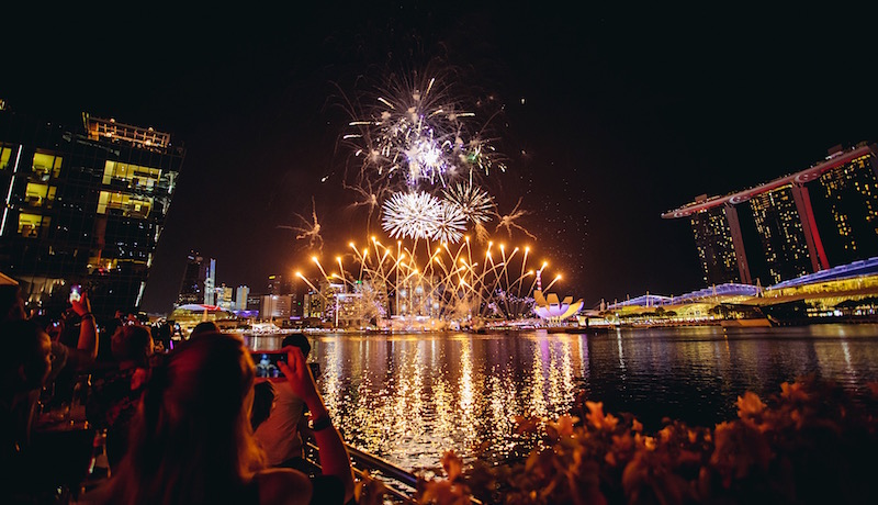 National Day fireworks over the bay. <i></noscript>Photo: Super Loco</i>