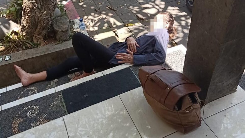A British woman, identified by her initials EJ, was detained briefly before she was handed over to immigration after she allegedly caused a scene in Kuta. Photo: Istimewa