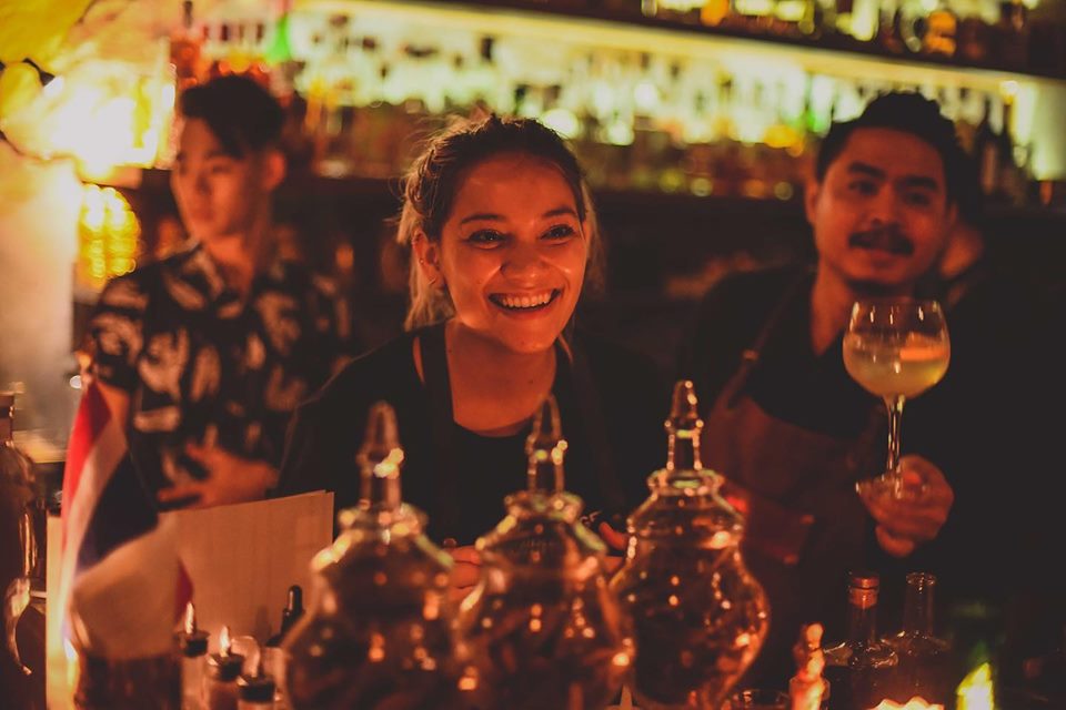 Jay Hutch from Singapore’s EC Proof bar at Tep Bar during Bangkok Gin Fest 2018. Photo: Bangkok Gin Fest / FB